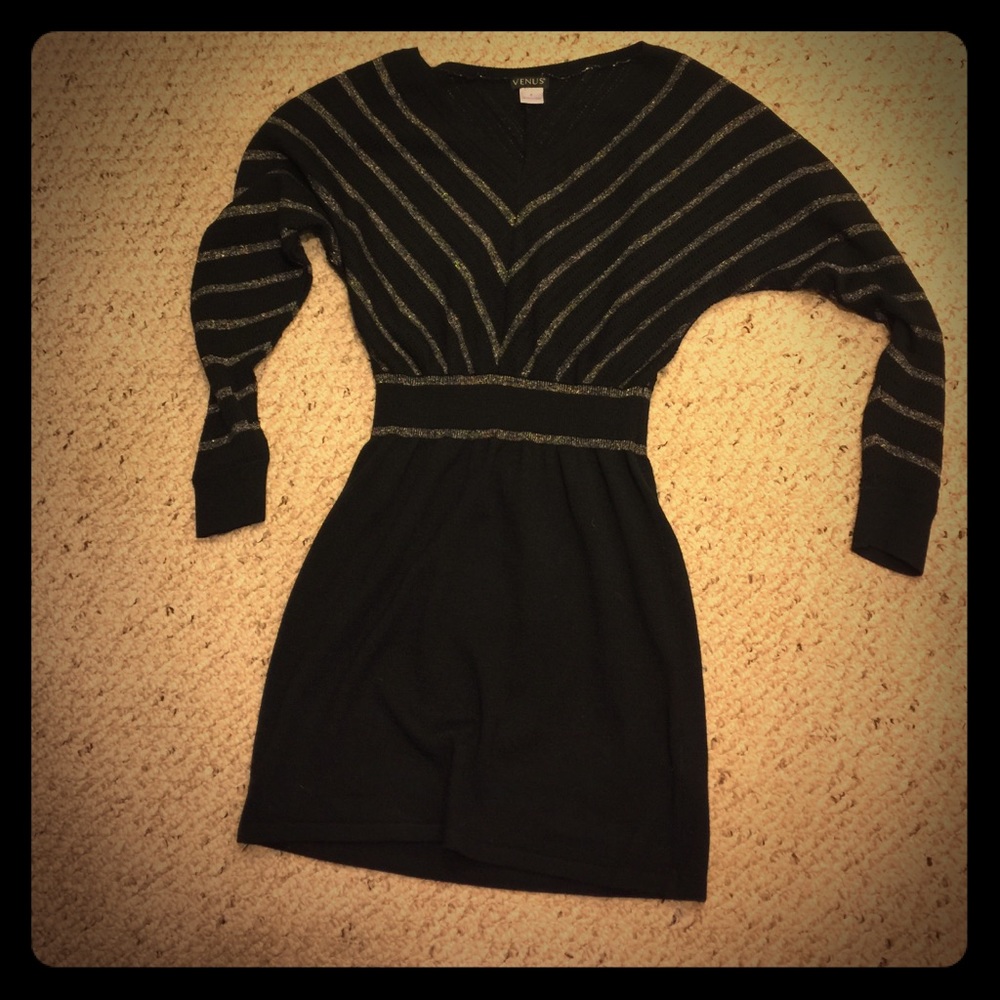 Black Dress. Small