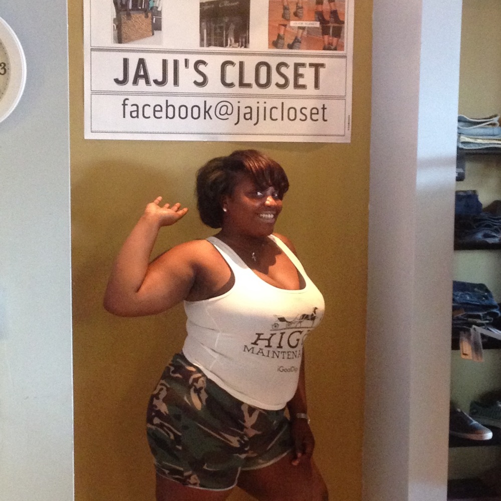 Meet your Posher, Jaji