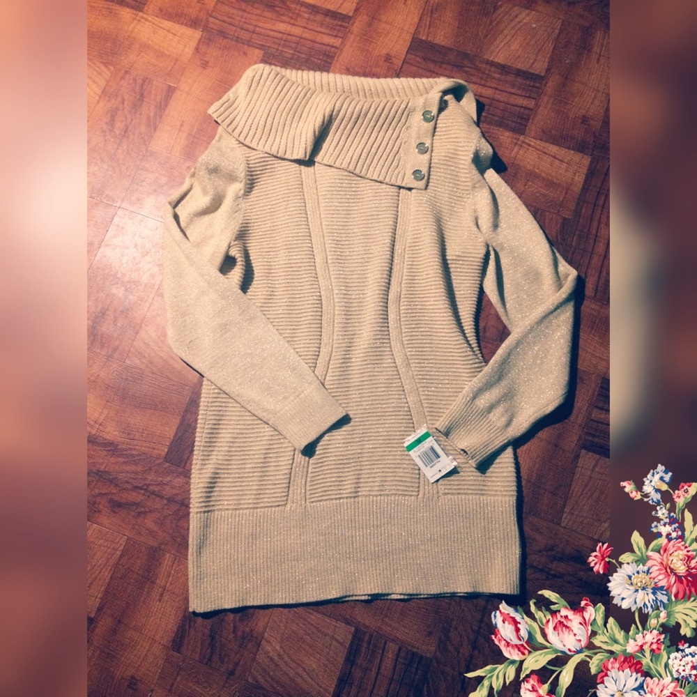 💞Styles&Co. shiny golden warm sweater