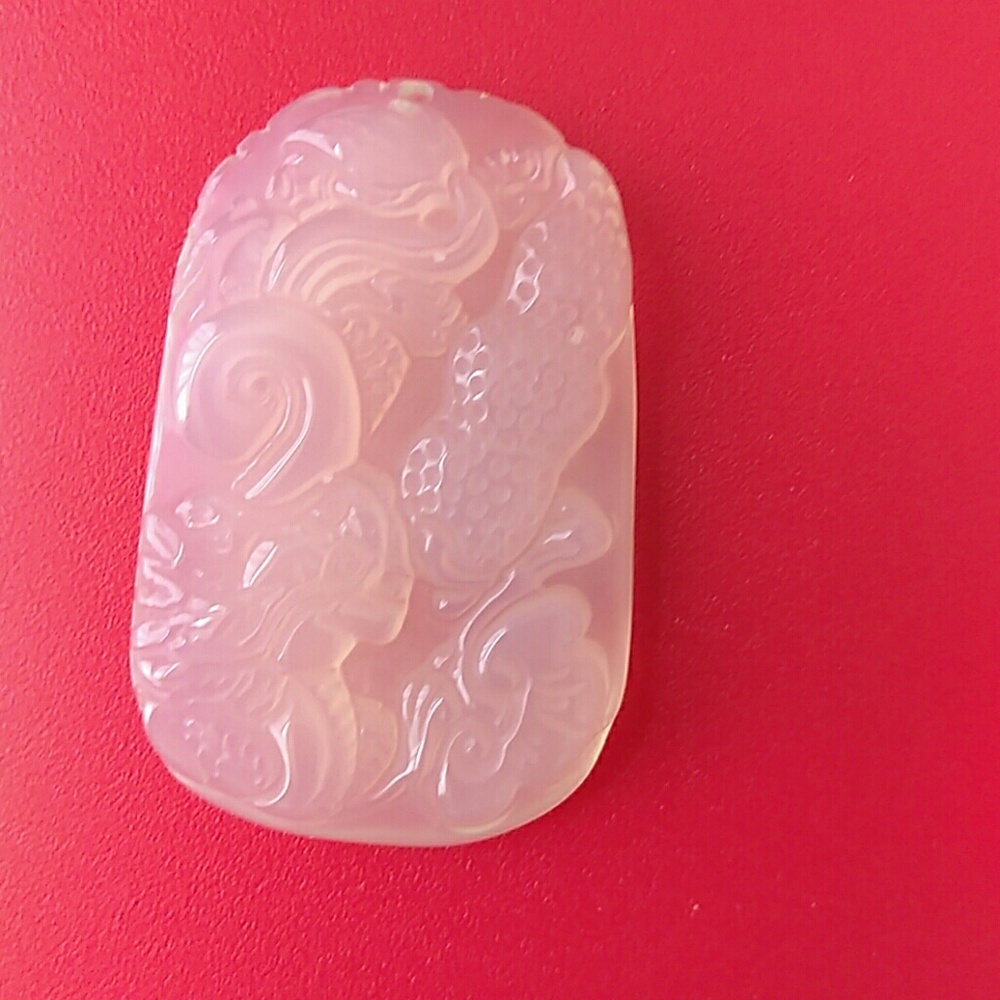 WHITE JADE PENDANT