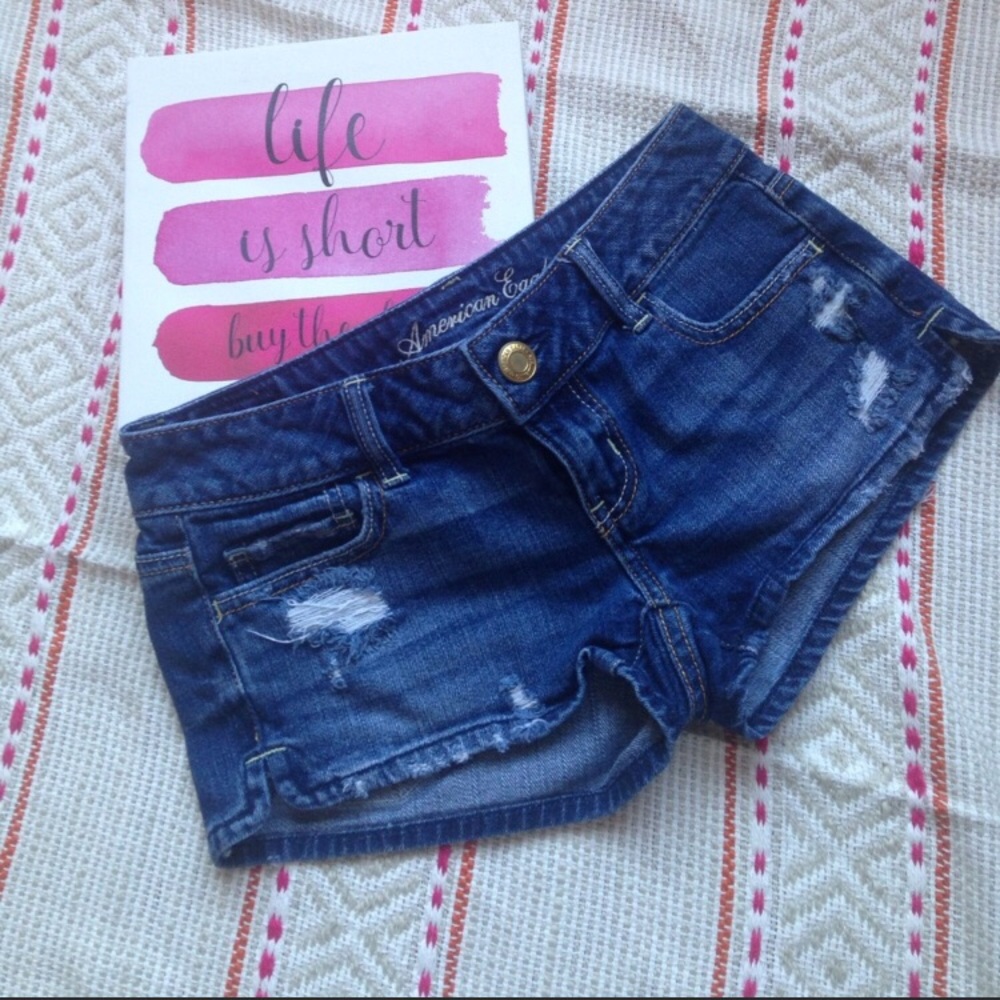 American Eagle distressed jean shorts