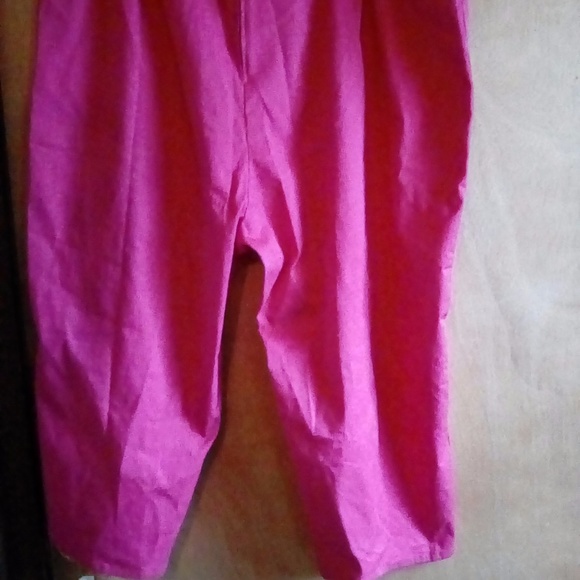 NWTS Ashley Stewart cropped pants - Picture 2 of 5