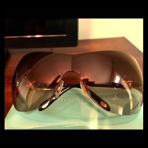Tiffany & Co Sunglasses (brown)