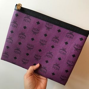MCM POUCH