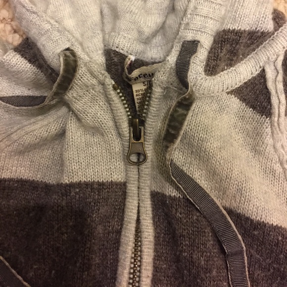 Striped Sweater - Picture 4 of 5