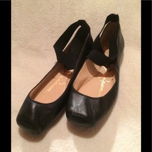 Black Jessica Simpson flats
