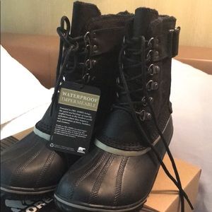 Brand new Sorel winter boots