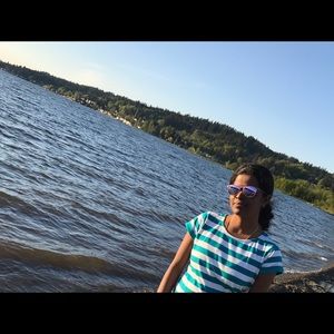 Meet your Posher, Divya
