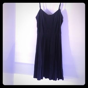 Black adjustable dress