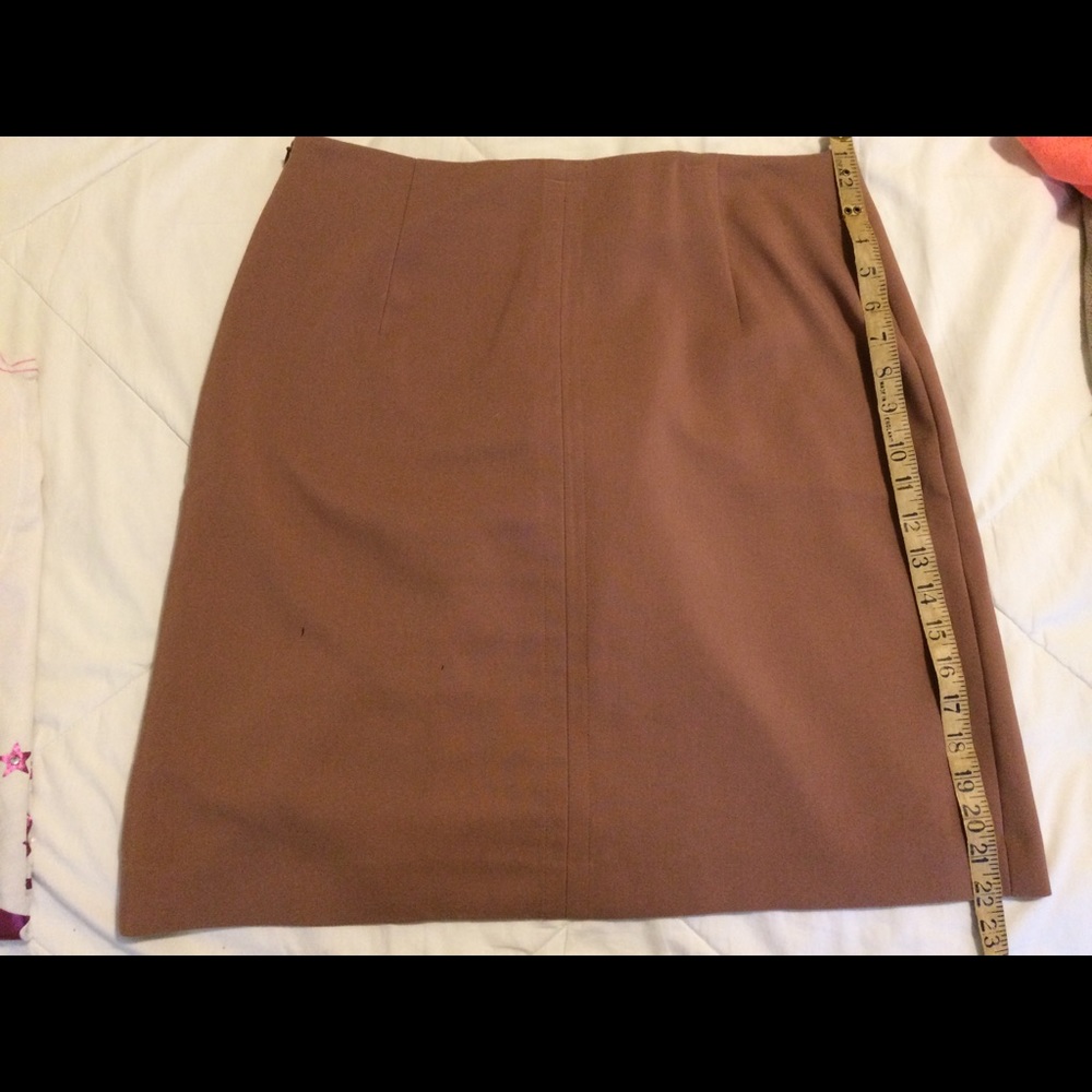 ROSE COLORED SKIRT