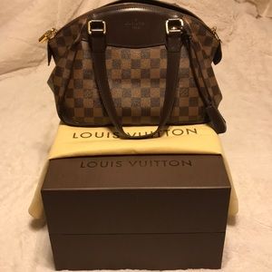Authentic Louis Vuitton bag. Verona Damier N63542