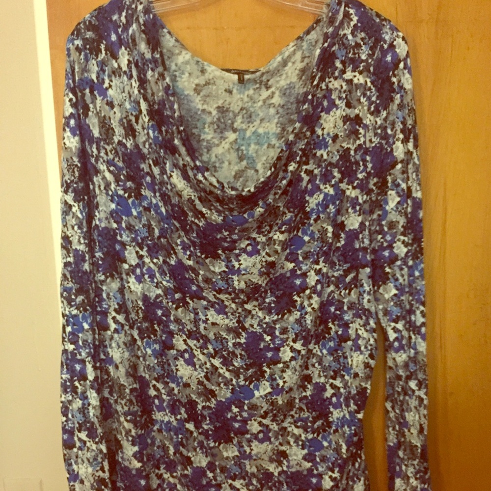 BNWT Daisy Fuentes Top