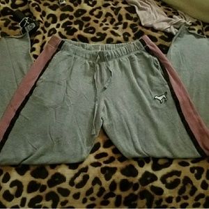 Vs pink boyfriend pants