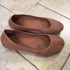 Indigo by Clark’s perforated leather ballet flats