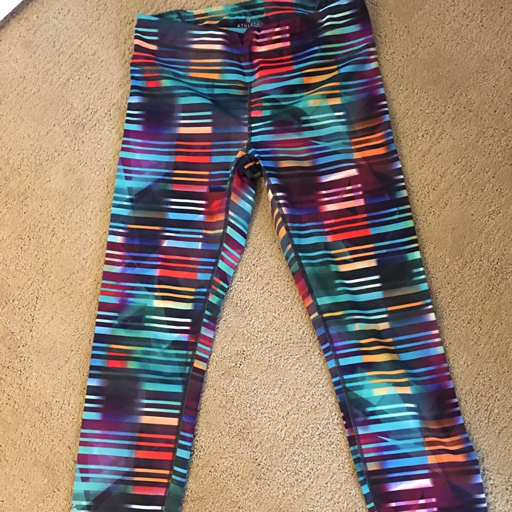 Athleta crops -size M