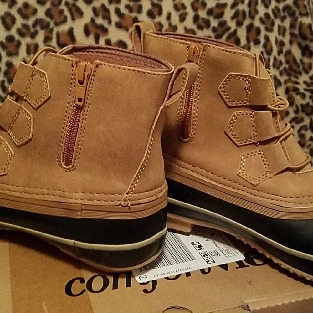 π₯New π₯Duck Boots - Picture 3 of 7