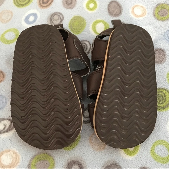 Carter’s Sz2 Sandals Boy Toddler - Picture 4 of 5
