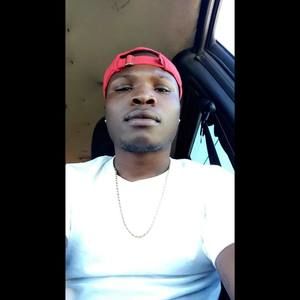 Meet your Posher, Derrick