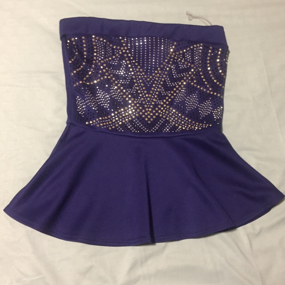 Embroidered navy blue peplum top