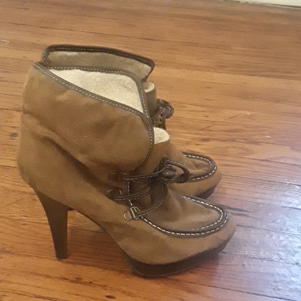 Boots - Picture 2 of 2