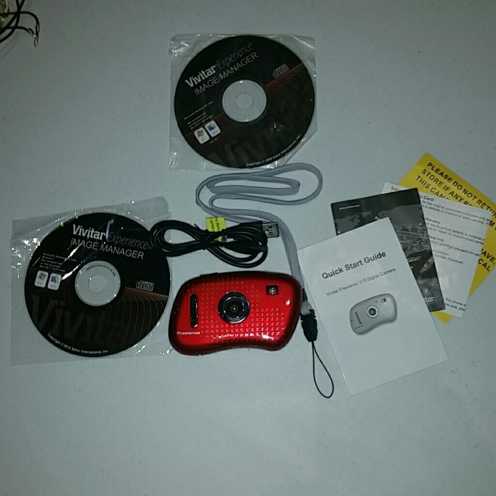 Vivitar Freelance V15 Digital Camera 