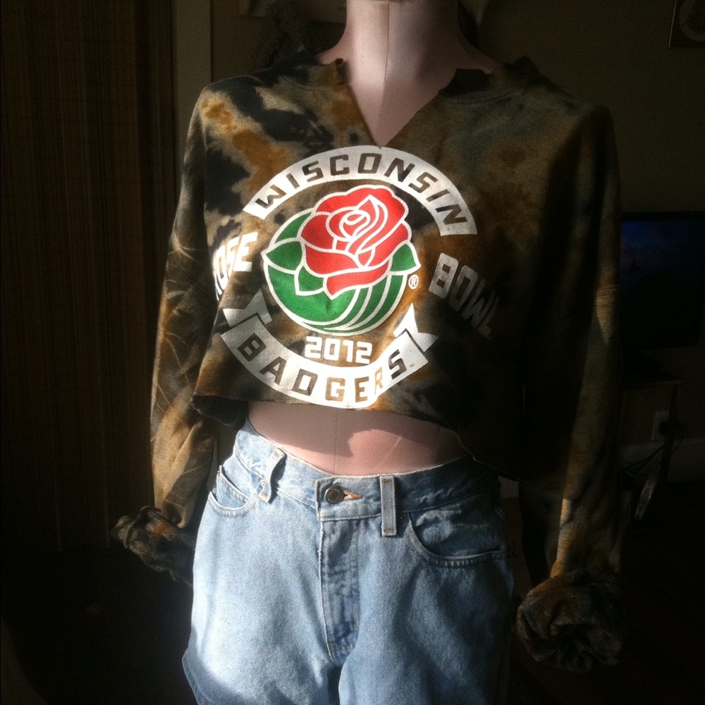 Cropped Crew Sweater