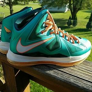 Lebron 10 size 9