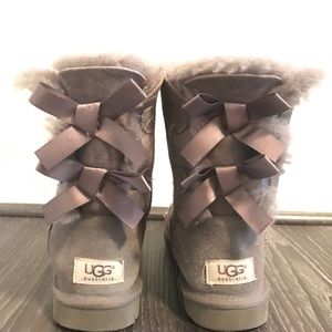 Ugg Bailey Bow Boots Womens Style size 6