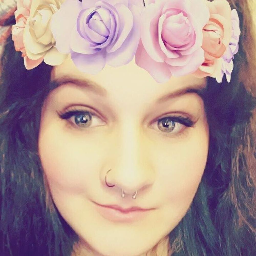 Meet your Posher, Falisha