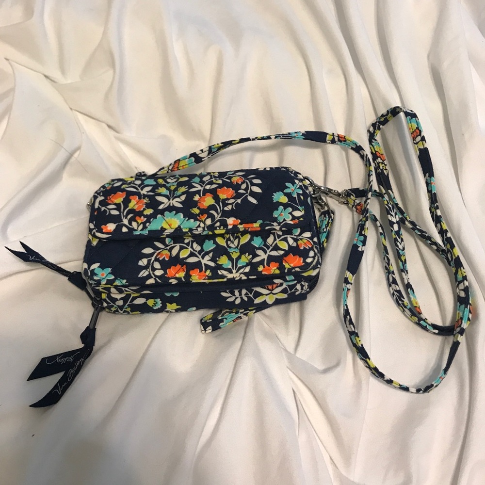 Vera Bradley crossbody/wristlet