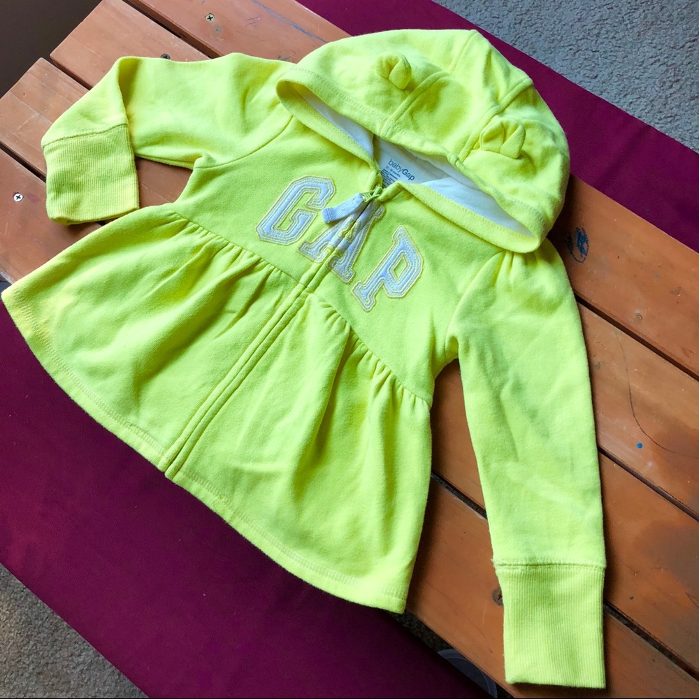 Baby Gap Yellow Jacket/ 12-18 Months