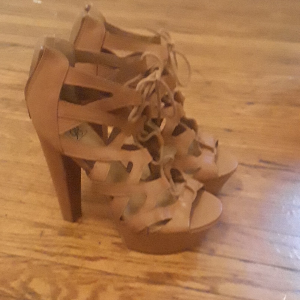 Shoes - Picture 2 of 2