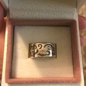 Pandora ring size 6