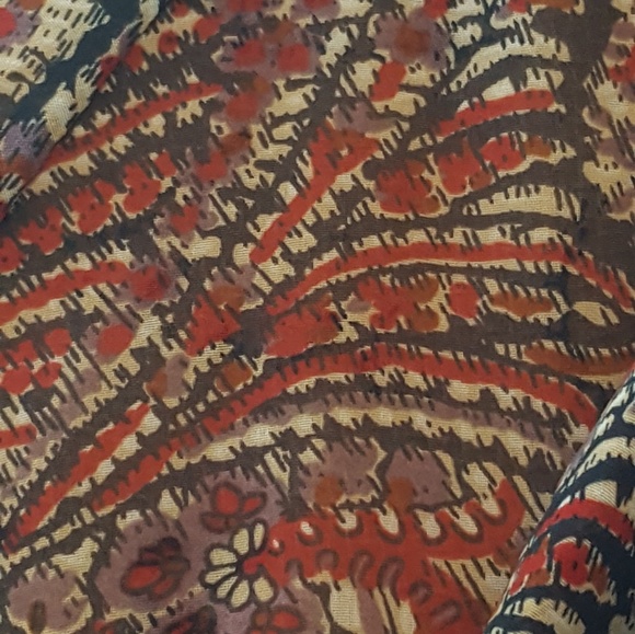 Sheer print top - Picture 2 of 2