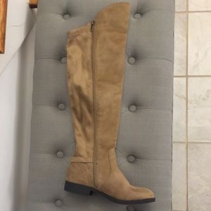 New, never worn suede like knee length boots