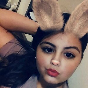 Meet your Posher, Erika