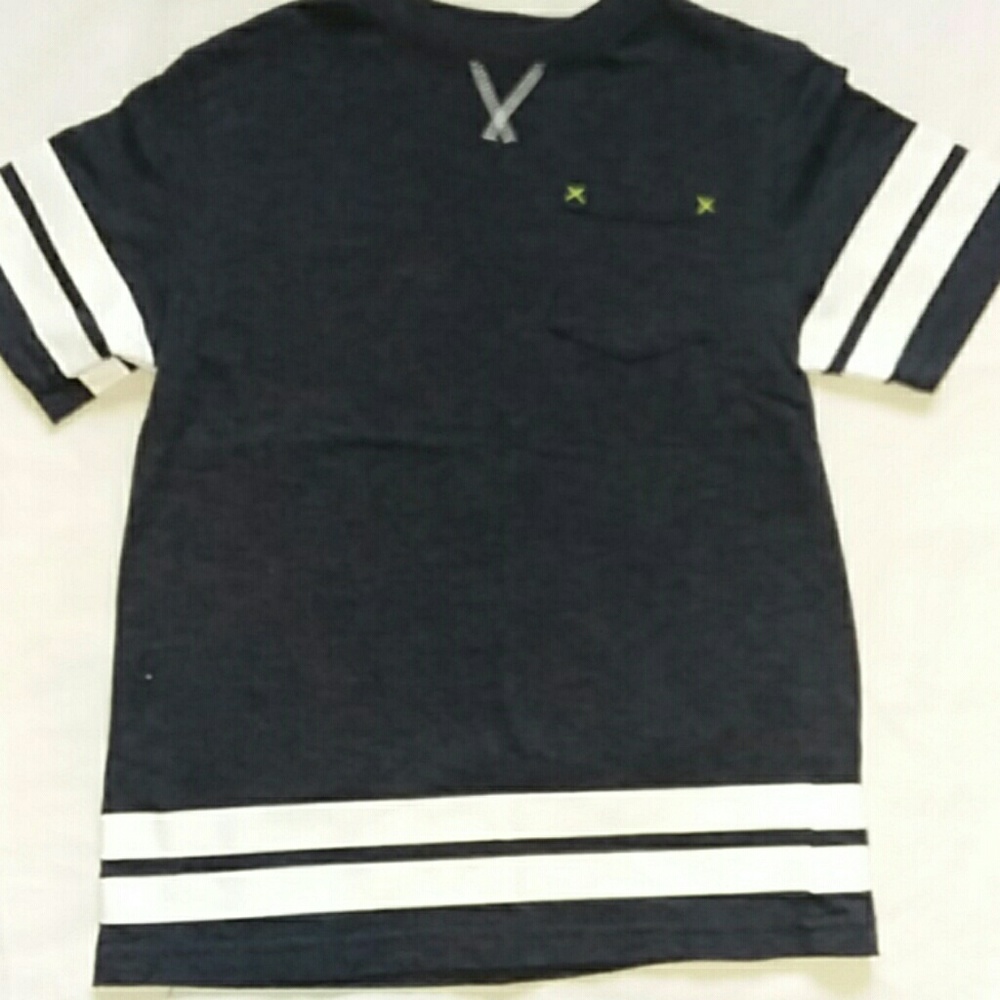 Mossimo T-Shirt