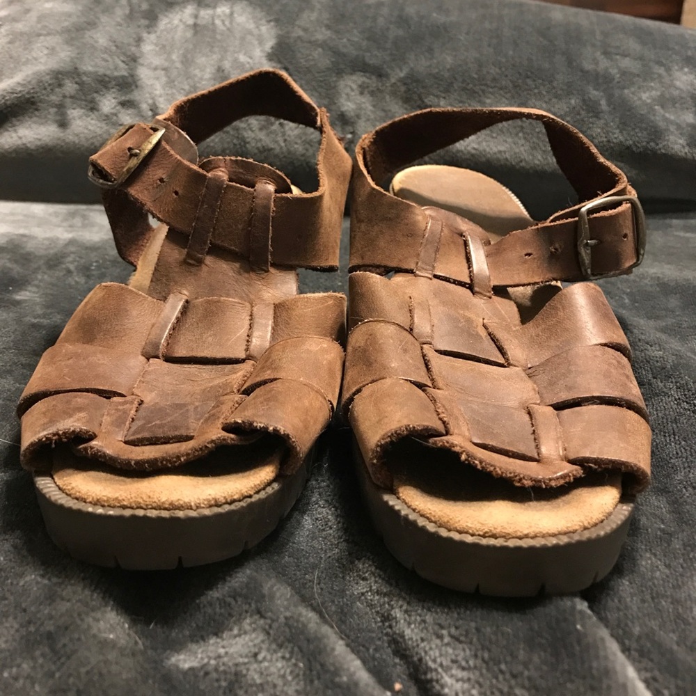 Leather sandals
