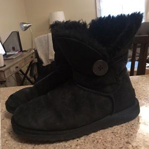 Black UGG boots size 8