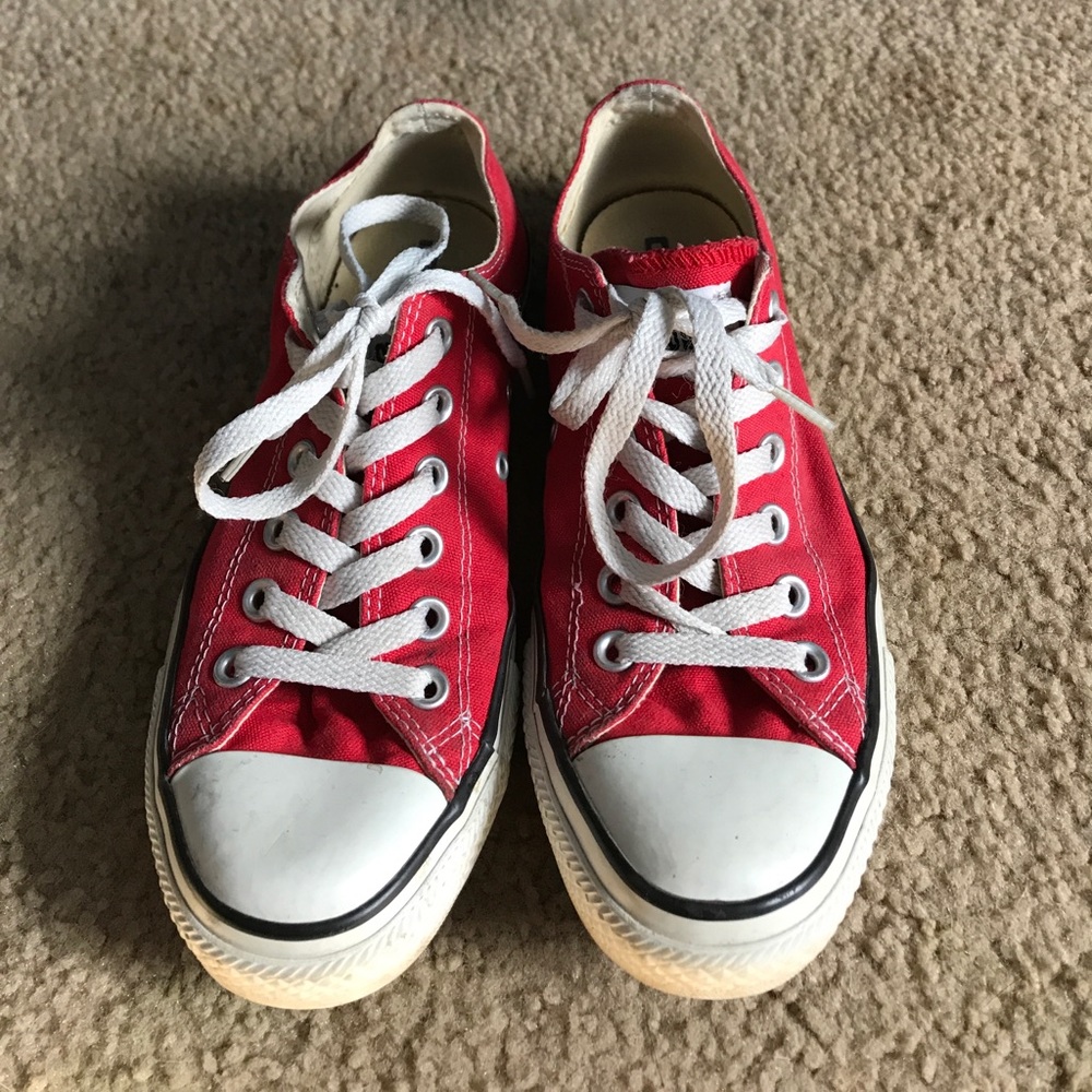 Red converse