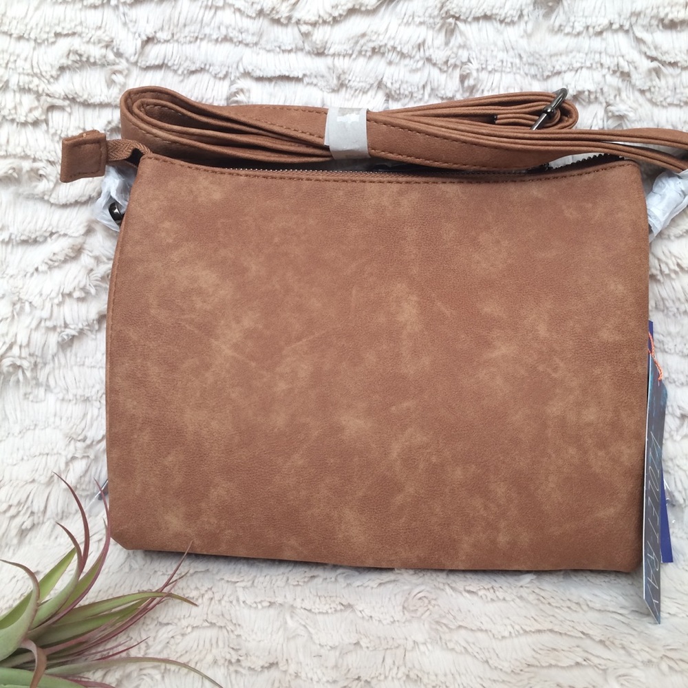Leanna Crossbody Purse - Picture 3 of 5