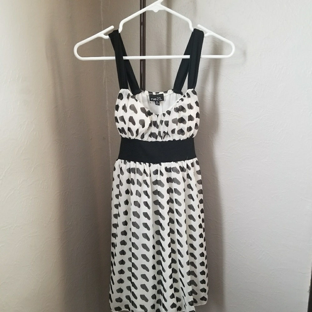 Heart pattern dress