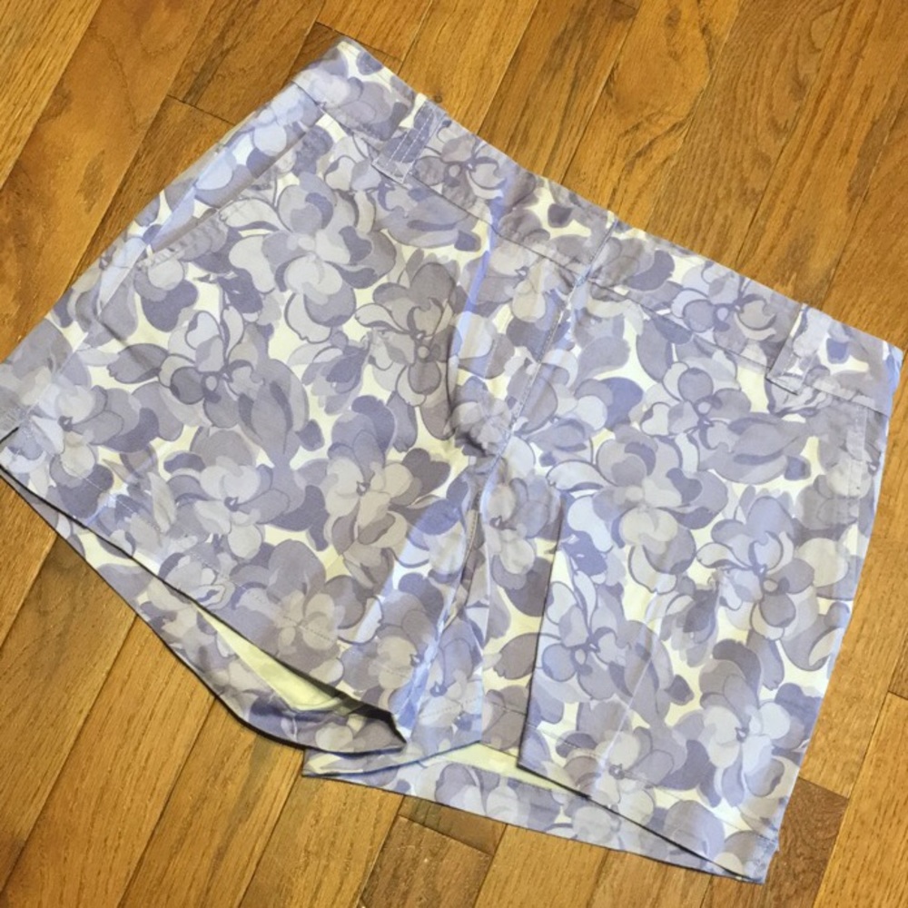 Flower print shorts