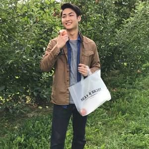 Meet your Posher, Daniel