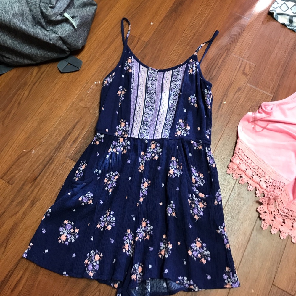 Lily rose romper w pockets. Never worn.