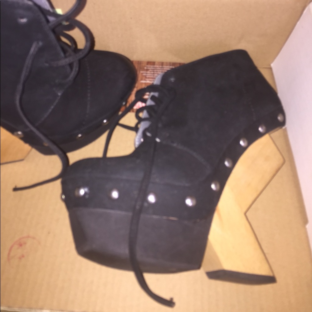 Used Booties - image 3