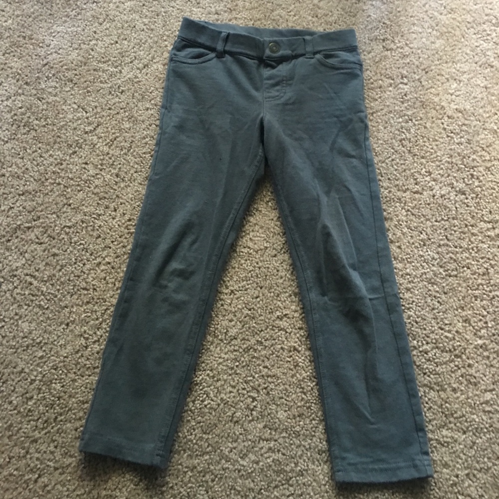 Grey 5T Jeggings.