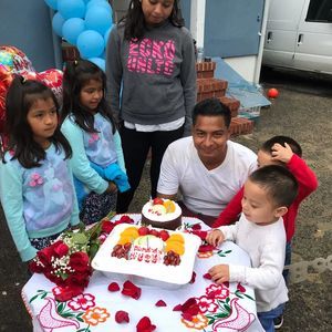 Meet your Posher, Kenia