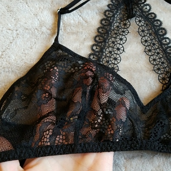 Victoria's Secret VERY SEXY bralette - Picture 4 of 7