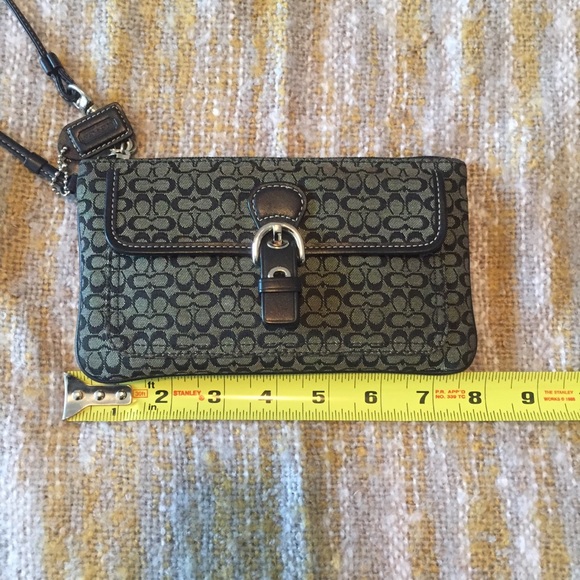 COACH Wristlet - Picture 7 of 8